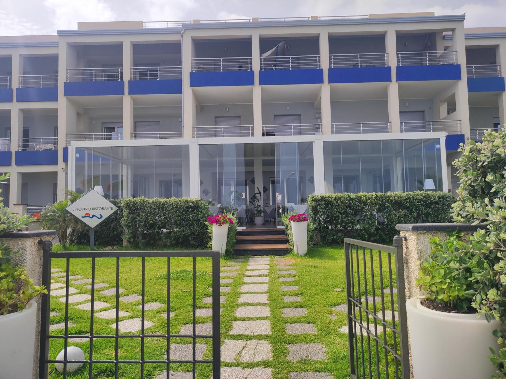 Appartamenti Vacanze Villa Meo 维拉弗兰卡·蒂雷纳 外观 照片