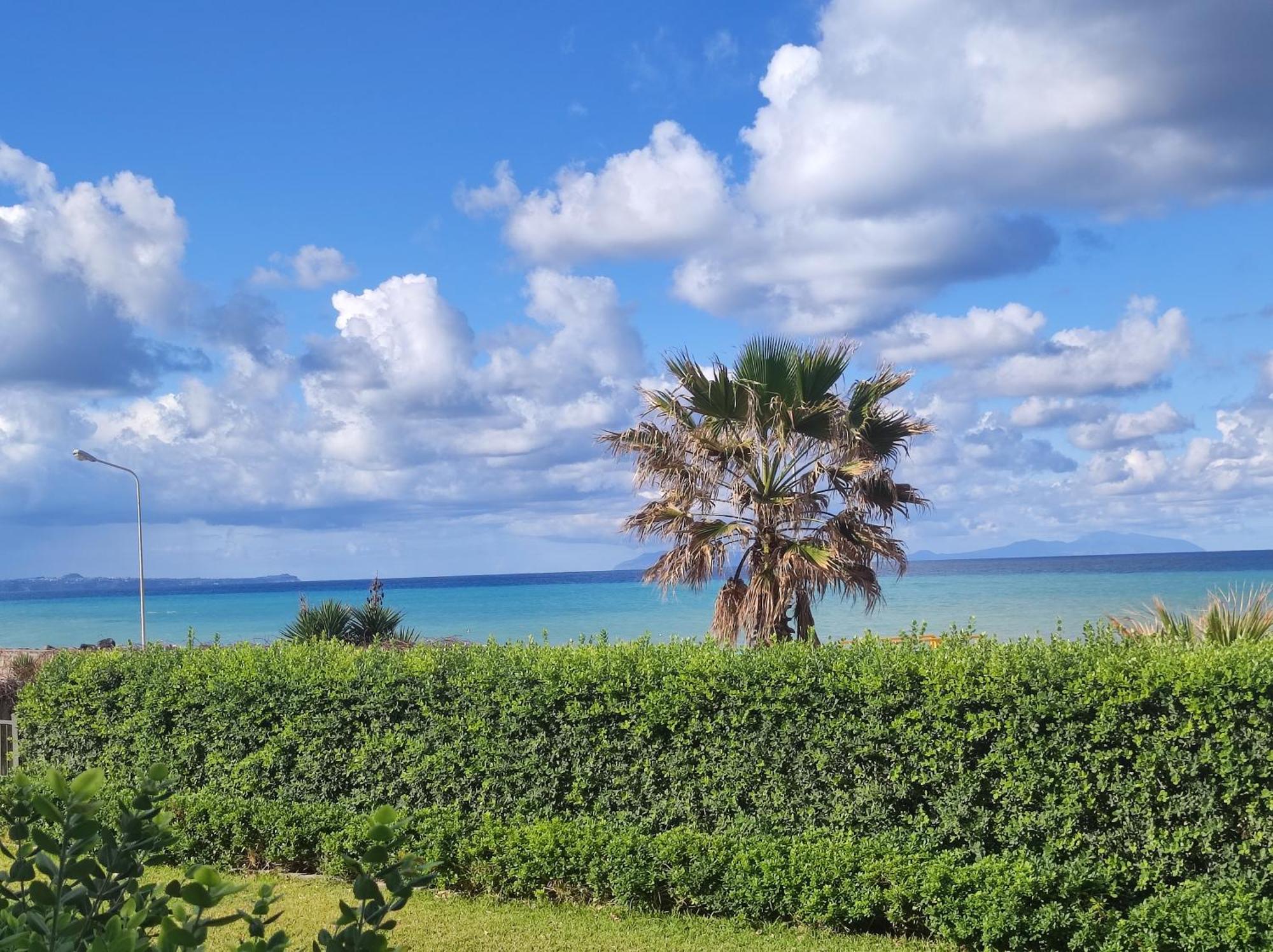 Appartamenti Vacanze Villa Meo 维拉弗兰卡·蒂雷纳 外观 照片