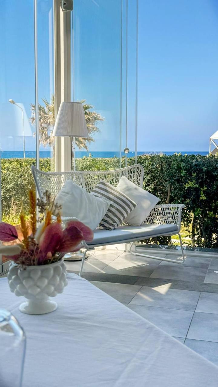 Appartamenti Vacanze Villa Meo 维拉弗兰卡·蒂雷纳 外观 照片