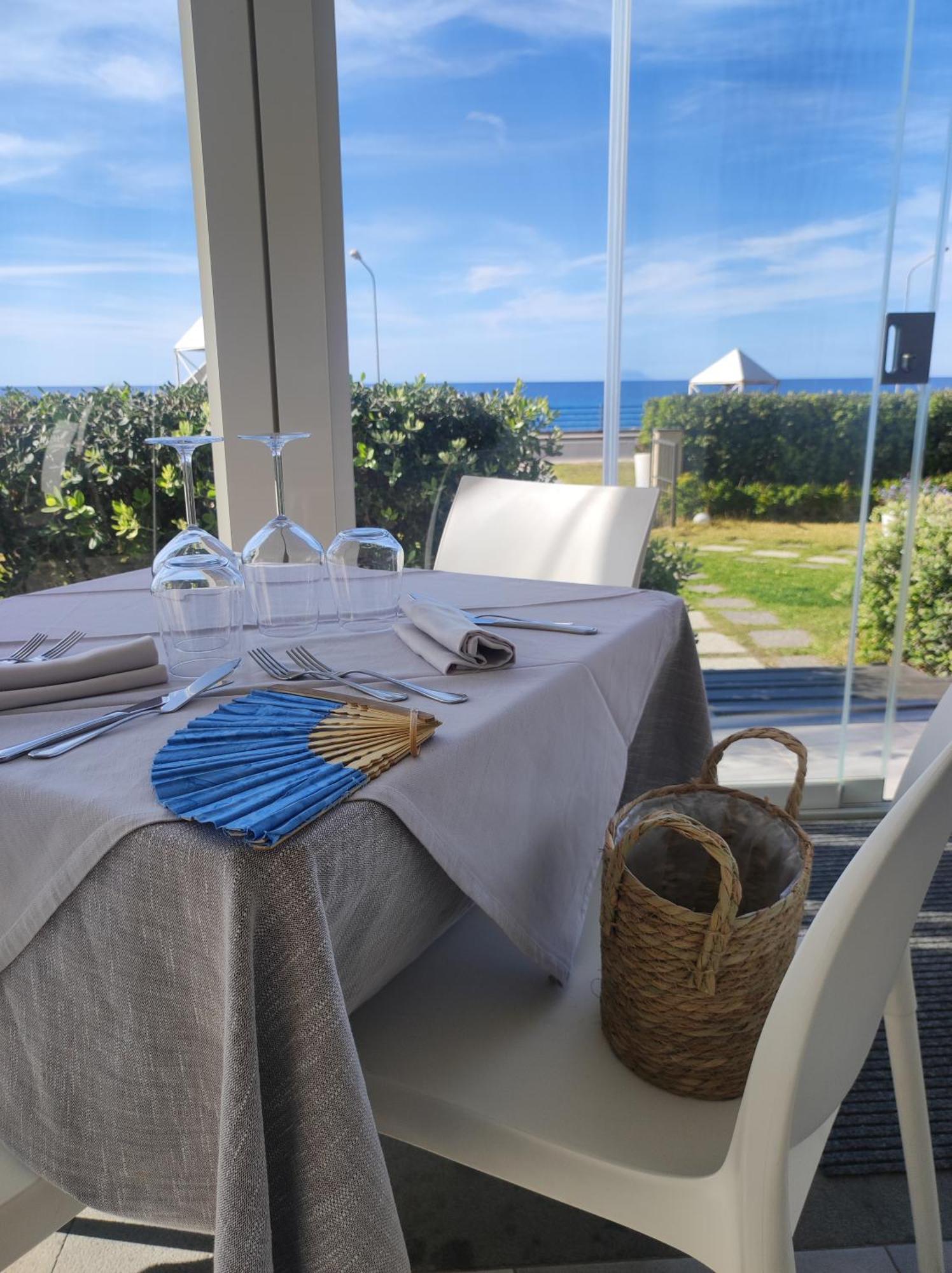 Appartamenti Vacanze Villa Meo 维拉弗兰卡·蒂雷纳 外观 照片