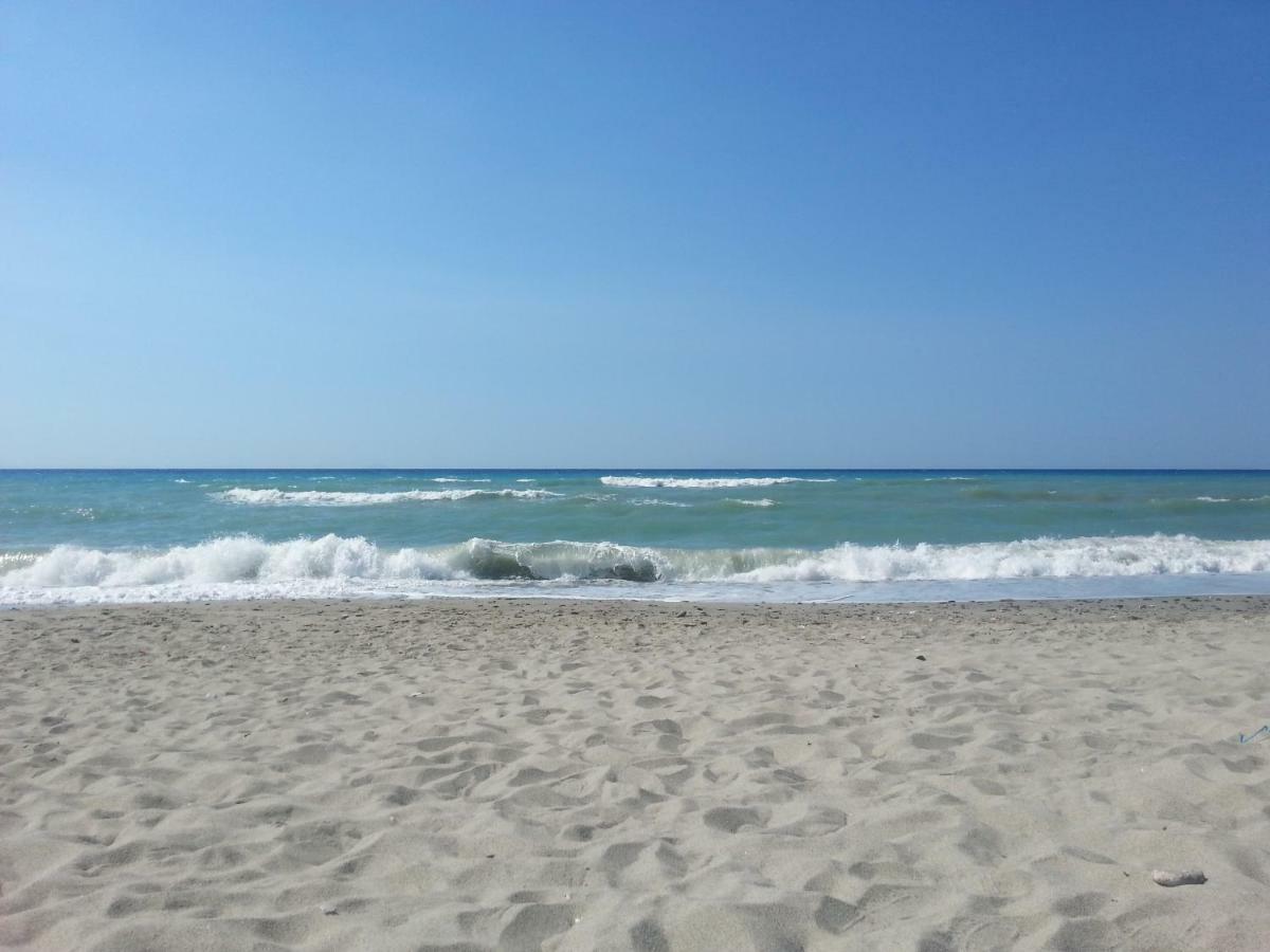 Appartamenti Vacanze Villa Meo 维拉弗兰卡·蒂雷纳 外观 照片